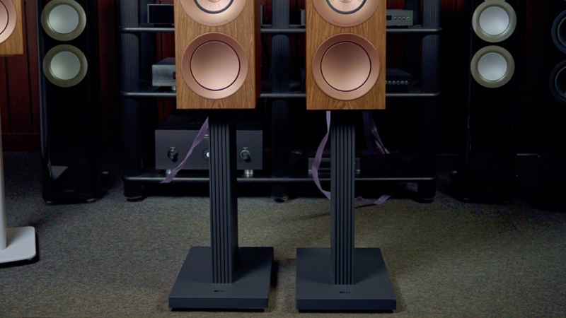 KEF S3 Floor Stand — стойки под акустику KEF R3 и R3 Meta. Распаковка и установка | YouTube-канал SoundProLab